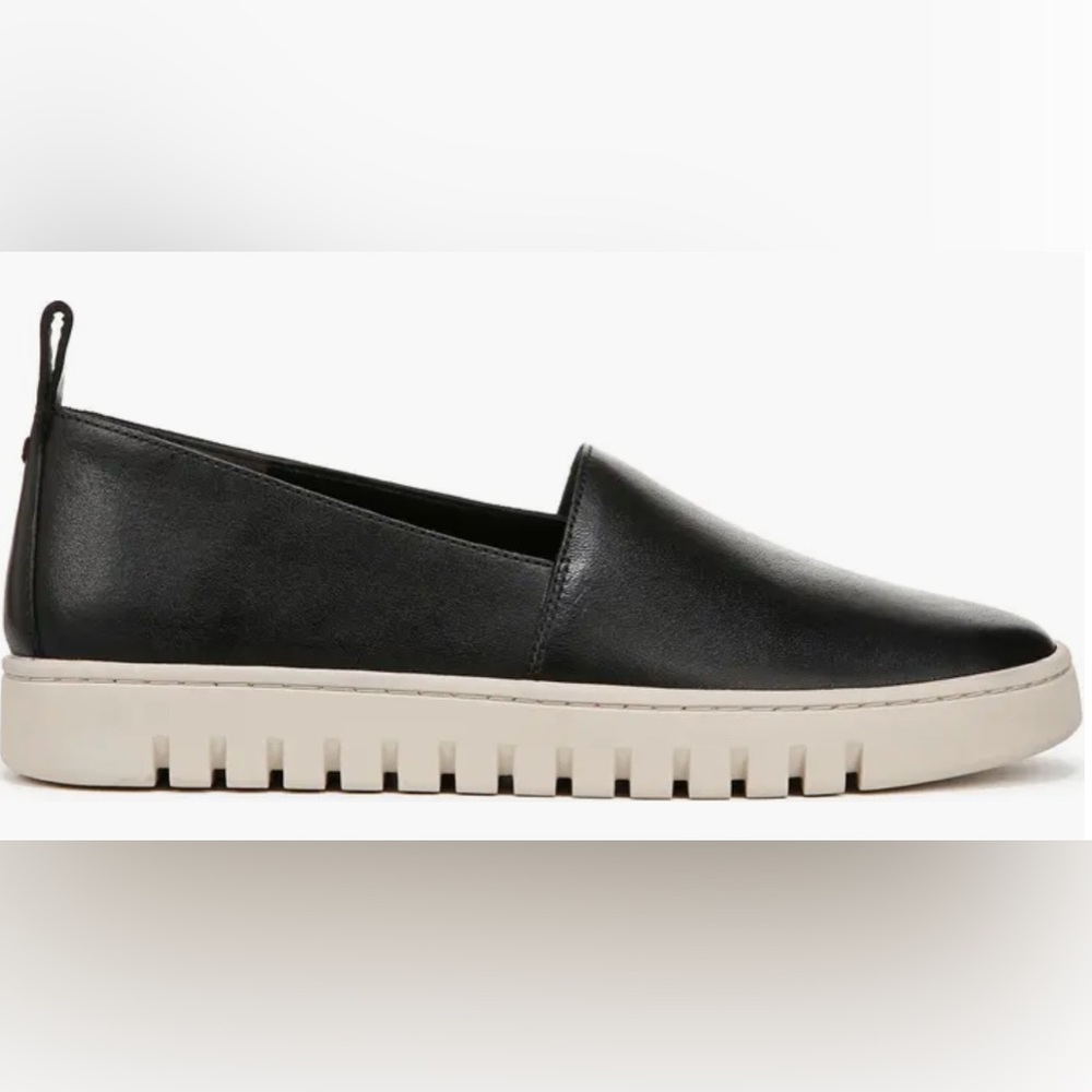 Vionic Black and Cream Loafers
